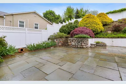 310 Main Street, Westport, CT 06880 - Photo 25