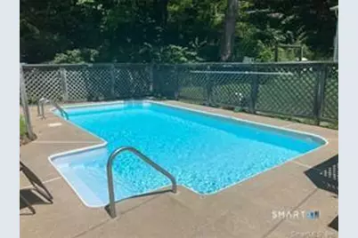 10 Old Waterbury Road #3, Middlebury, CT 06762 - Photo 7