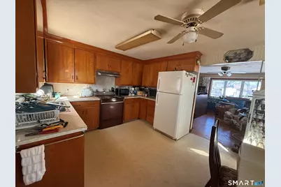 29 Rosedale Street, Killingly, CT 06239 - Photo 9