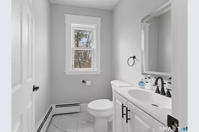 470 Sylvan Avenue, Waterbury, CT 06706 - Photo 15