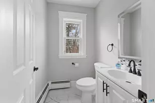 470 Sylvan Ave, Waterbury, CT 06706 - Photo 15