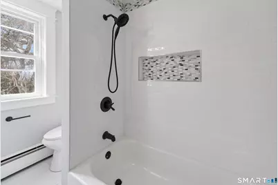 470 Sylvan Avenue, Waterbury, CT 06706 - Photo 25