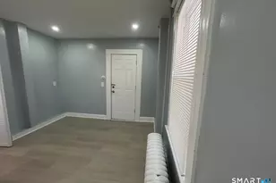 98 Wolcott St, Waterbury, CT 06705 - Photo 5