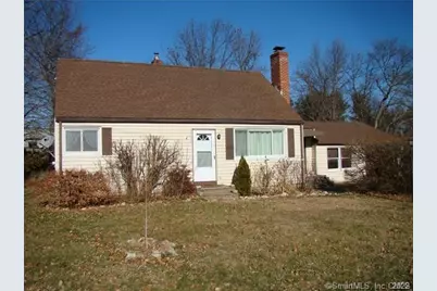 100 Loftus Circle, Bridgeport, CT 06606 - Photo 1