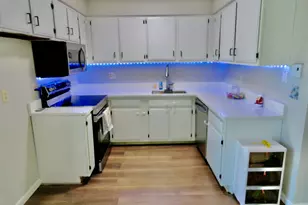 79 Hunter Ct, Torrington, CT 06790 - Photo 5