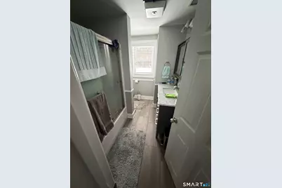 19 Gloria Place, East Haven, CT 06512 - Photo 23