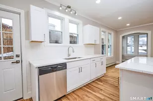 17 Grand St, Seymour, CT 06483 - Photo 17