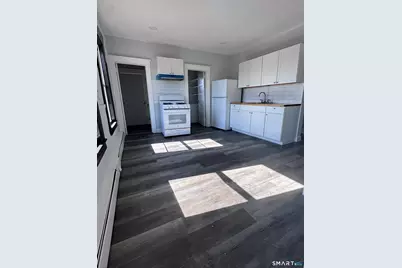 283 Martin Street, Hartford, CT 06120 - Photo 7