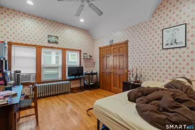 136 Edwards Street #3rd fl, New Haven, CT 06511 - Photo 17