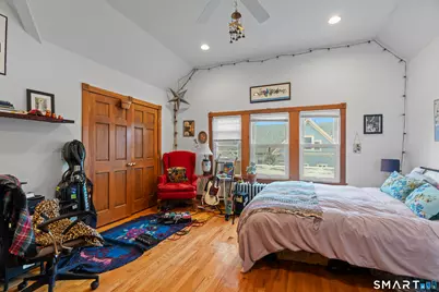 136 Edwards Street #3rd fl, New Haven, CT 06511 - Photo 15