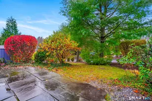 511 Heritage Vlg, Southbury, CT 06488 - Photo 3