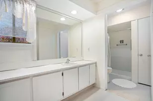 511 Heritage Vlg, Southbury, CT 06488 - Photo 17