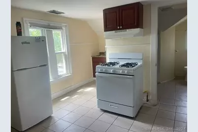 24 Arthur Street, New Haven, CT 06519 - Photo 5