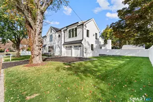 706 Judd St, Fairfield, CT 06825 - Photo 3