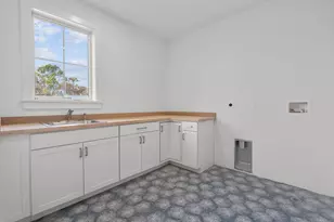 706 Judd St, Fairfield, CT 06825 - Photo 25