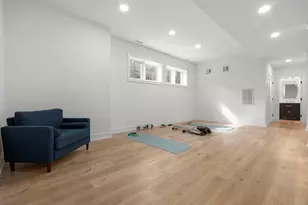 706 Judd St, Fairfield, CT 06825 - Photo 31