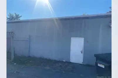 9 Maplewood Avenue, Bloomfield, CT 06002 - Photo 23