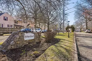 214 Sylvan Knoll Rd, Stamford, CT 06902 - Photo 25