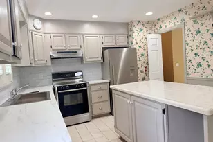 16 Dogwood Dr, New Milford, CT 06776 - Photo 7