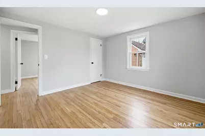 9 Grand Street, Enfield, CT 06082 - Photo 11