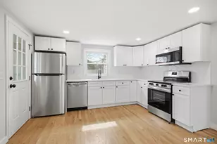 9 Grand St, Enfield, CT 06082 - Photo 3