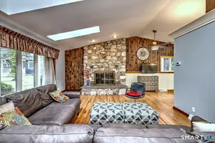 90 Brook Hill Rd, Hamden, CT 06514 - Photo 9