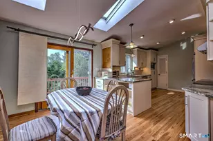 90 Brook Hill Rd, Hamden, CT 06514 - Photo 15