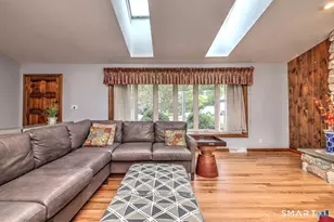 90 Brook Hill Rd, Hamden, CT 06514 - Photo 11