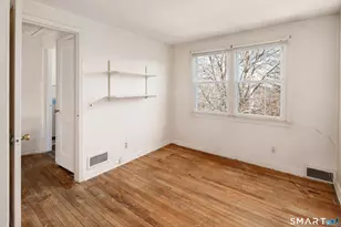 221 Sylvan Knoll Rd, Stamford, CT 06902 - Photo 11