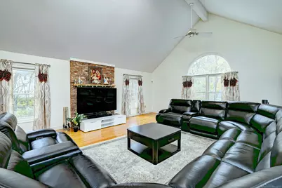 920 Green Circle, Orange, CT 06477 - Photo 19