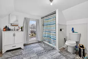 60 Ocean Ave, New London, CT 06320 - Photo 17