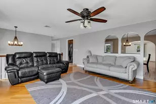 130 N Hill Rd, North Haven, CT 06473 - Photo 5