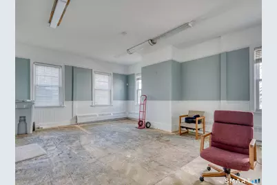 105 Huntington Street, New London, CT 06320 - Photo 11
