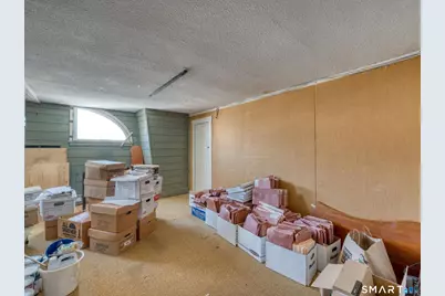 105 Huntington Street, New London, CT 06320 - Photo 25