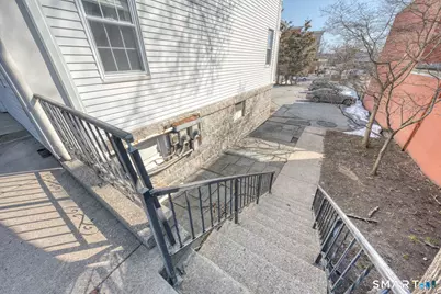 105 Huntington Street, New London, CT 06320 - Photo 7