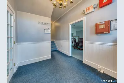 105 Huntington Street, New London, CT 06320 - Photo 5