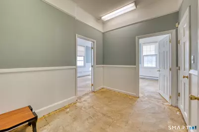 105 Huntington Street, New London, CT 06320 - Photo 15