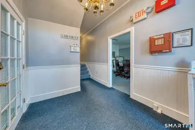 105 Huntington Street, New London, CT 06320 - Photo 11