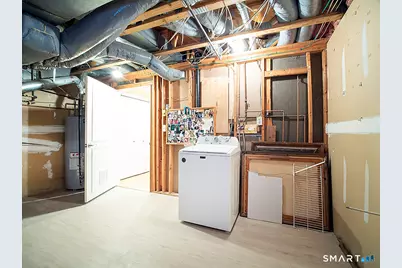 690 Forest Road #703, West Haven, CT 06516 - Photo 35