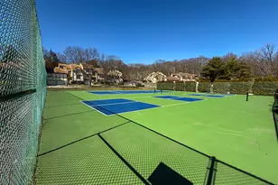 690 Forest Rd, West Haven, CT 06516 - Photo 7