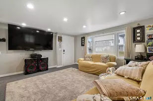 36 Norfolk St, West Haven, CT 06516 - Photo 7