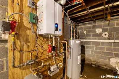 36 Norfolk Street, West Haven, CT 06516 - Photo 29