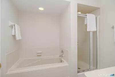 12 Boulevard Drive #31-173, Danbury, CT 06810 - Photo 25