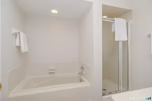 12 Blvd Dr, Danbury, CT 06810 - Photo 25