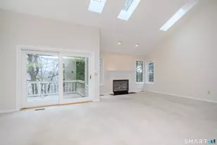 12 Blvd Dr, Danbury, CT 06810 - Photo 7