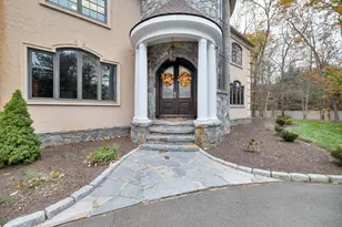 65 Ironwood Rd, Guilford, CT 06437 - Photo 5