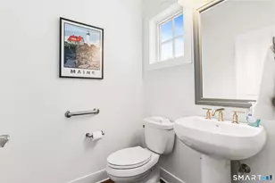 77 Havemeyer Ln, Stamford, CT 06902 - Photo 17