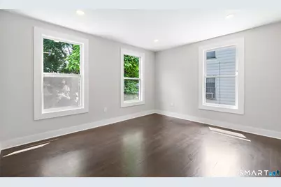 492 Lombard Street, New Haven, CT 06513 - Photo 5