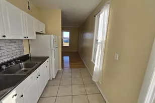 111 Chapel St, New Haven, CT 06513 - Photo 3