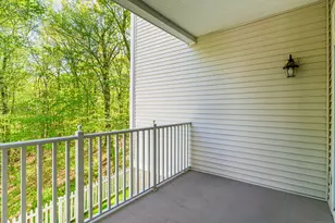 82 Suzie Dr, Newtown, CT 06470 - Photo 21